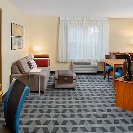 Towneplace Suites Philadelphia Хоршъм Екстериор снимка