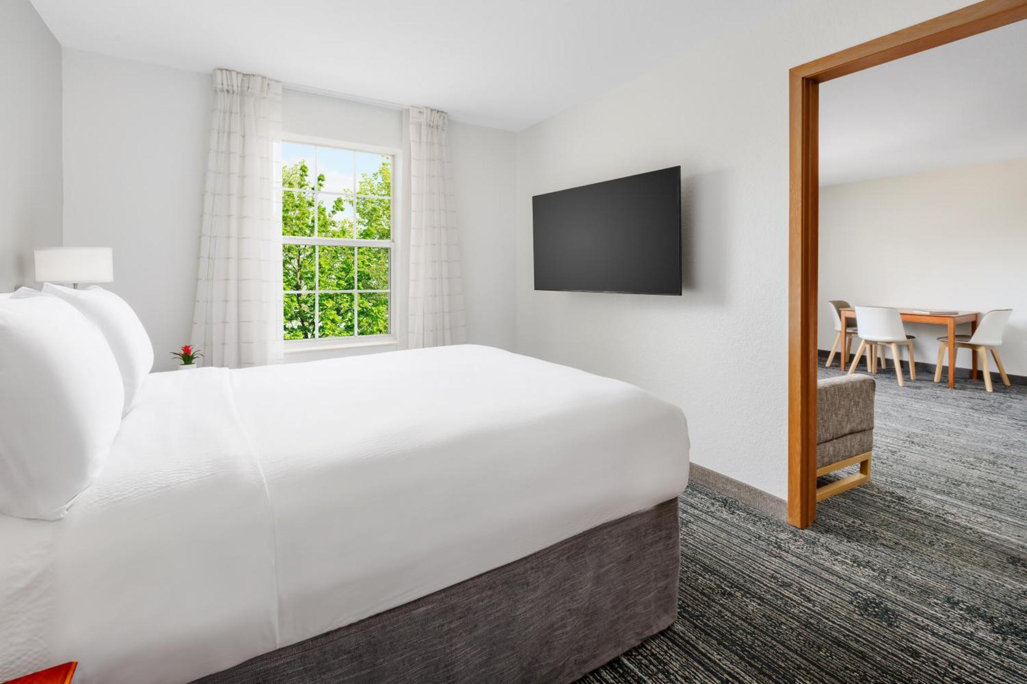 Towneplace Suites Philadelphia Хоршъм Екстериор снимка